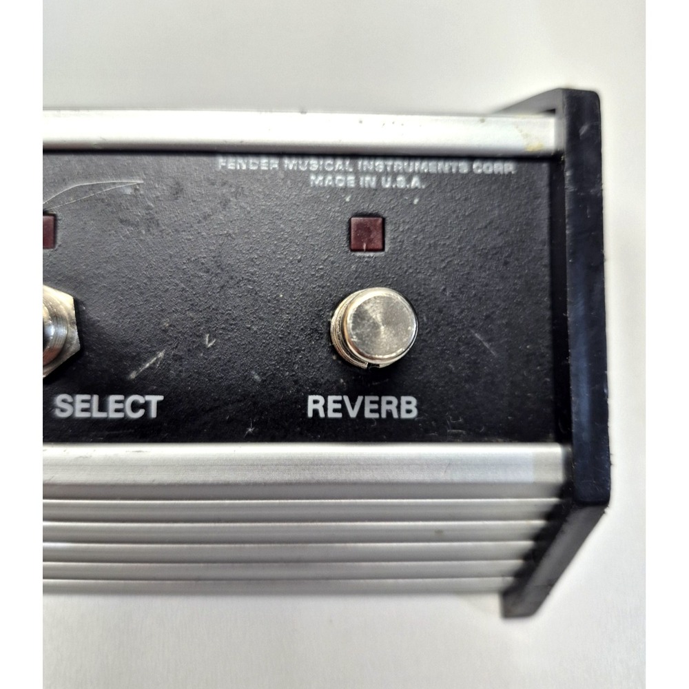 Fender 2-Button Footswitch Channel Select + Reverb - Used - Picture 4 of 5